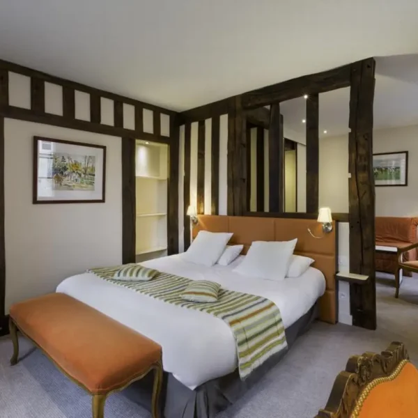 hotel-restaurant-le-dauphin-et-le-spa-du-prieure-chambre_4065