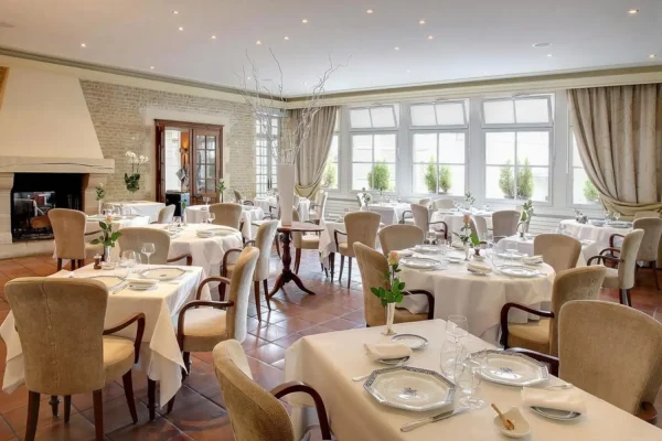 hotel-restaurant-le-dauphin-et-le-spa-du-prieure-restaurant_3446